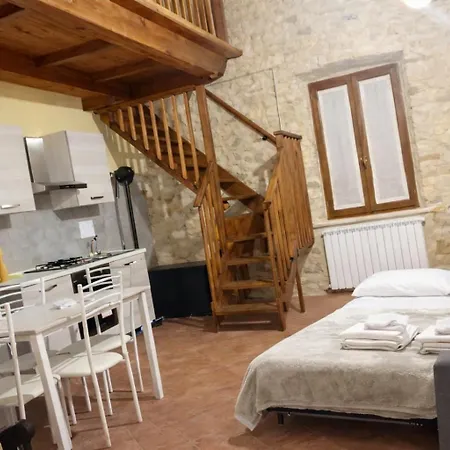 Borgo Le Mimose Private Estate In Umbria With Pool And Restaurant Casa de Férias
