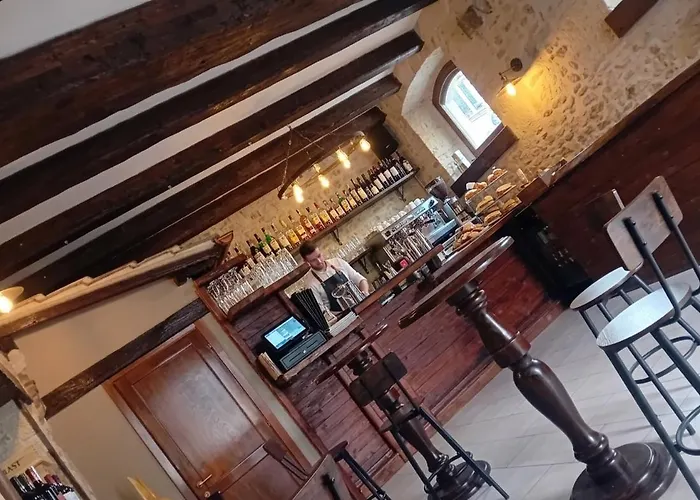 Borgo Le Mimose Exclusive 40-guest Private Estate In Umbria With Pool