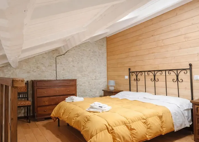 Holiday home Borgo Le Mimose Exclusive 40-guest Private Estate In Umbria With Pool *