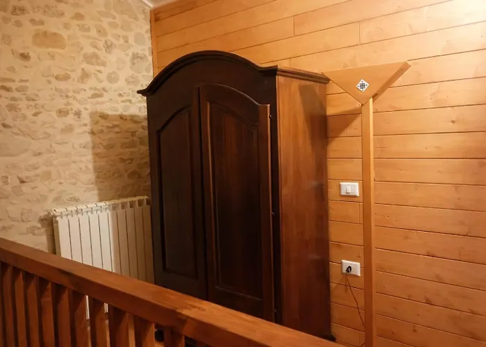 Borgo Le Mimose Exclusive 40-guest Private Estate In Umbria With Pool Mercatello (Montefalco)