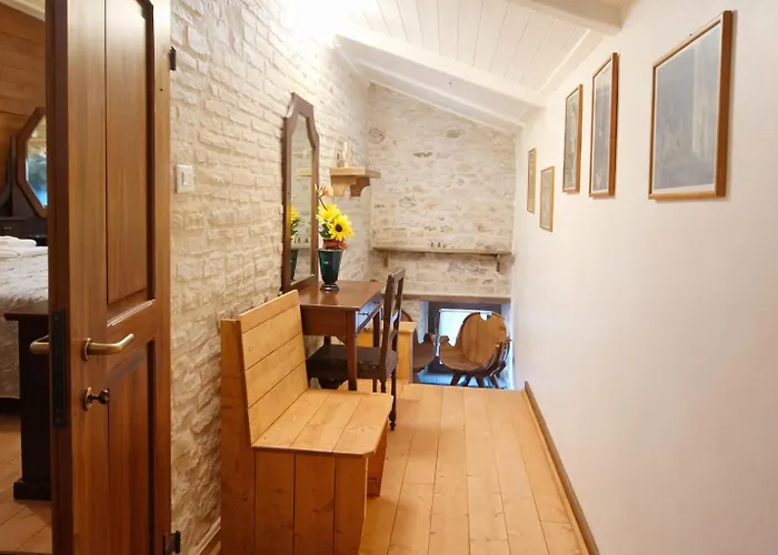 Borgo Le Mimose Exclusive 40-guest Private Estate In Umbria With Pool Vakantiehuis Mercatello (Montefalco)