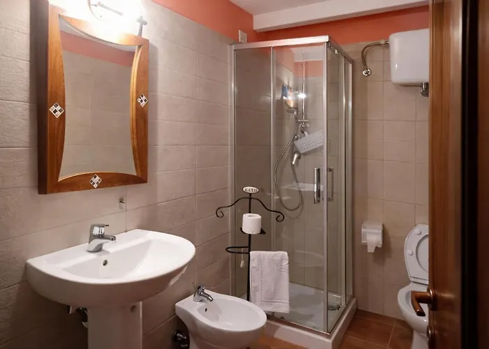 Borgo Le Mimose Exclusive 40-guest Private Estate In Umbria With Pool * Mercatello (Montefalco)